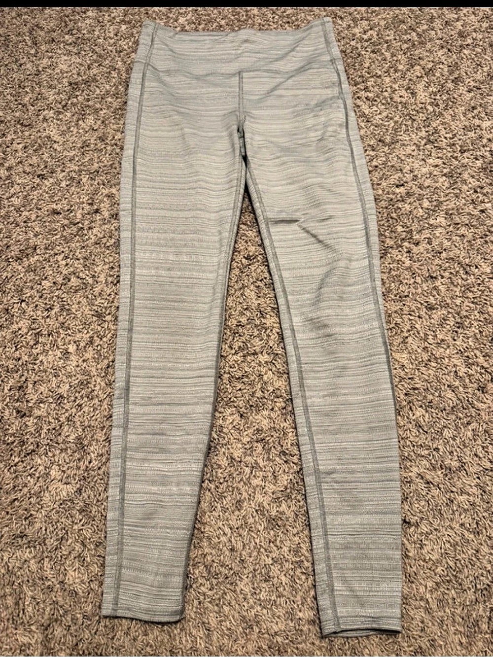 Athleta Chatarunga Gray Athletic Leggings Size Medium